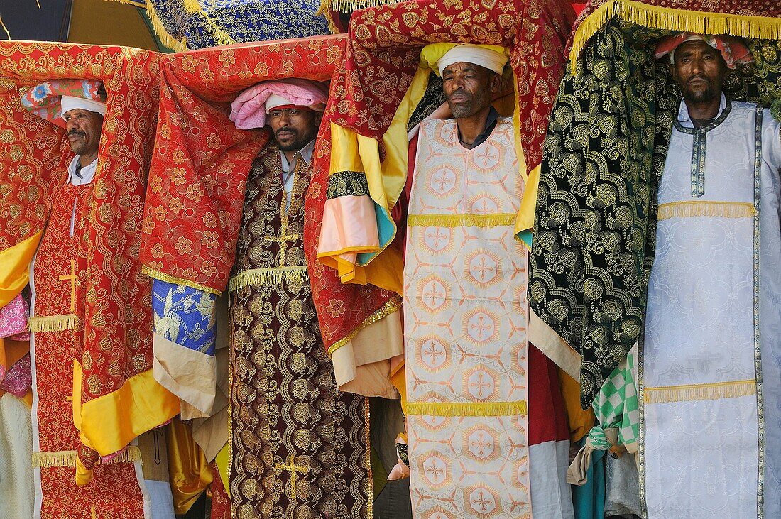 70311276-Ethiopia-Lalibela-Timkat-festival-High-priests-carrying-the-church-Tabots-Every-year-on-january-19-Timkat
